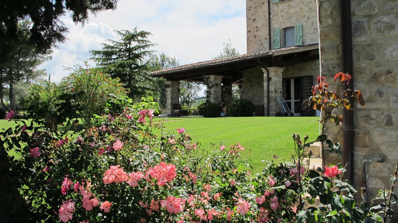 La Palazzetta Del Vescovo Guest House Fratta Todina Bagian luar foto